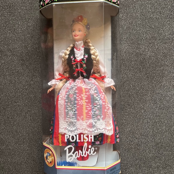 Polish Barbie - Picture 7 of 7